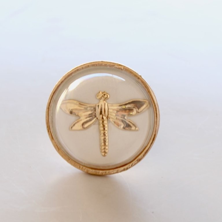 Metal Dragon Fly Knob Dome Top